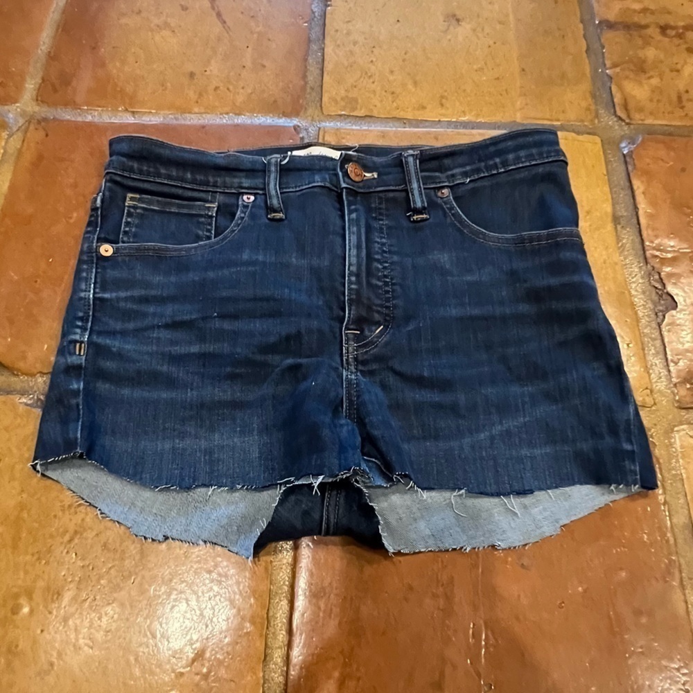 Madewell 9” High Rise Skinny Cut Off Jean Shorts Size 28 Women’s